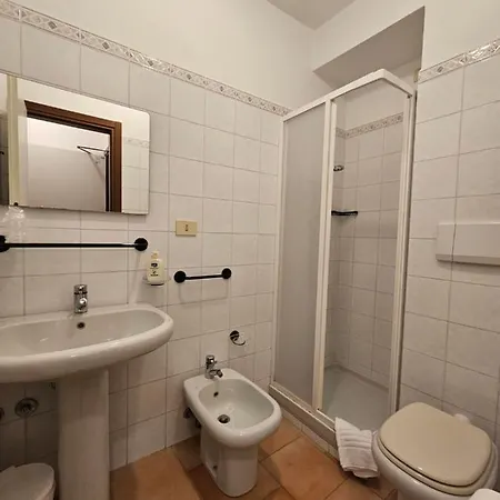 Otel Glauer - D'amico *